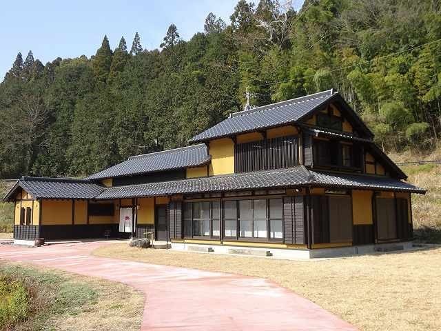 shikenfujin-museum
